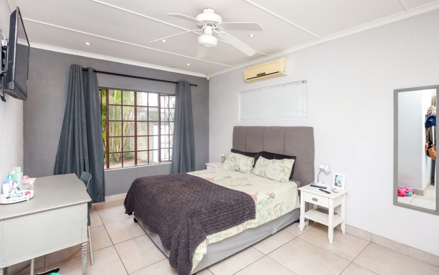 4 Bedroom Property for Sale in Gonubie Eastern Cape